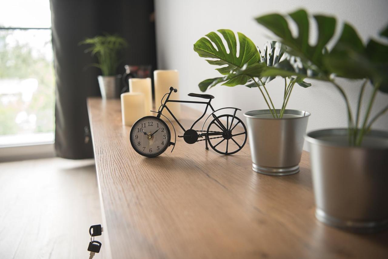 ורשה Wola Loft Apartment מראה חיצוני תמונה