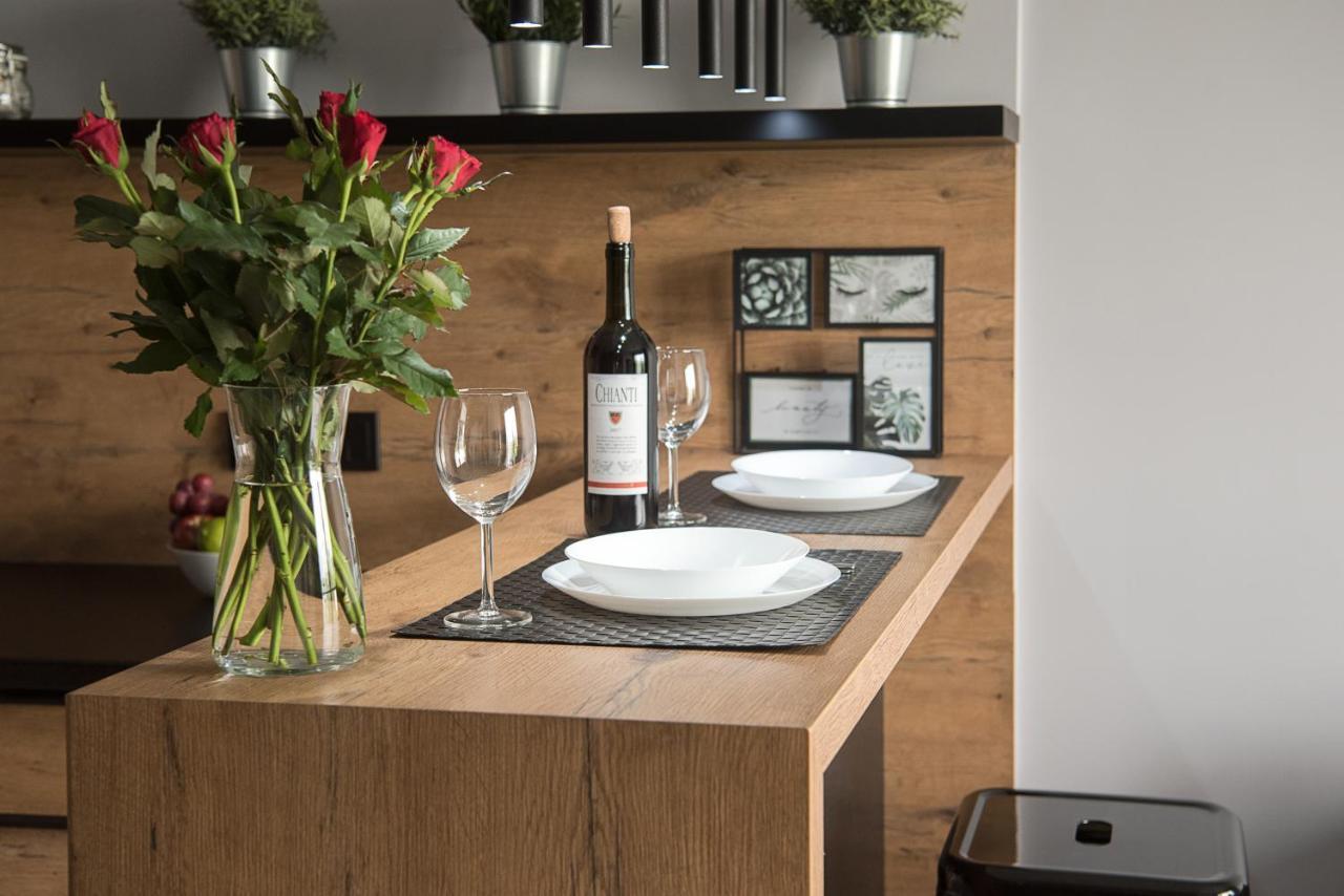 ורשה Wola Loft Apartment מראה חיצוני תמונה